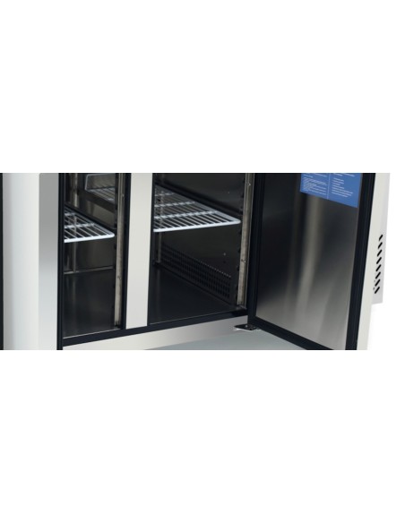 TAVOLI FRIGO: vendita online TAVOLO REFRIGERATO 2 PORTE -2 C/+8 C LT.280 MM.1360X700X850H in offerta